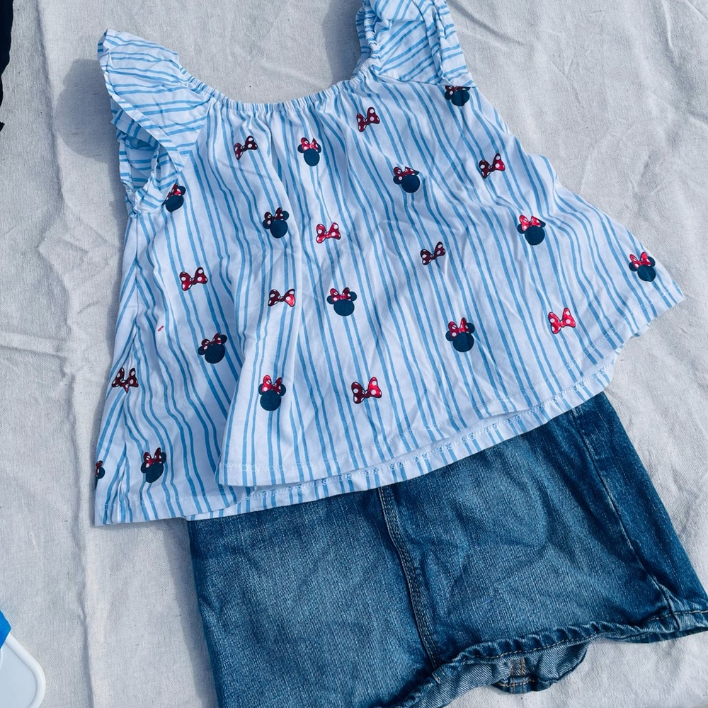 Minnie Bundle (little girl)